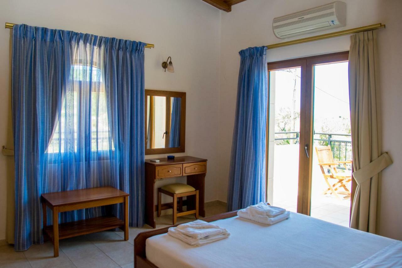 Villa Tinadora Agia Triada Exterior photo